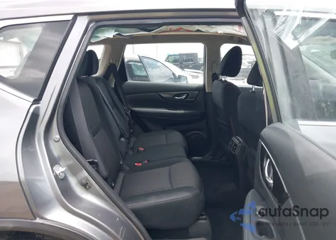 2017 Nissan Rogue S z USA, uszkodzony, nr VIN KNMAT2MT5HP555976